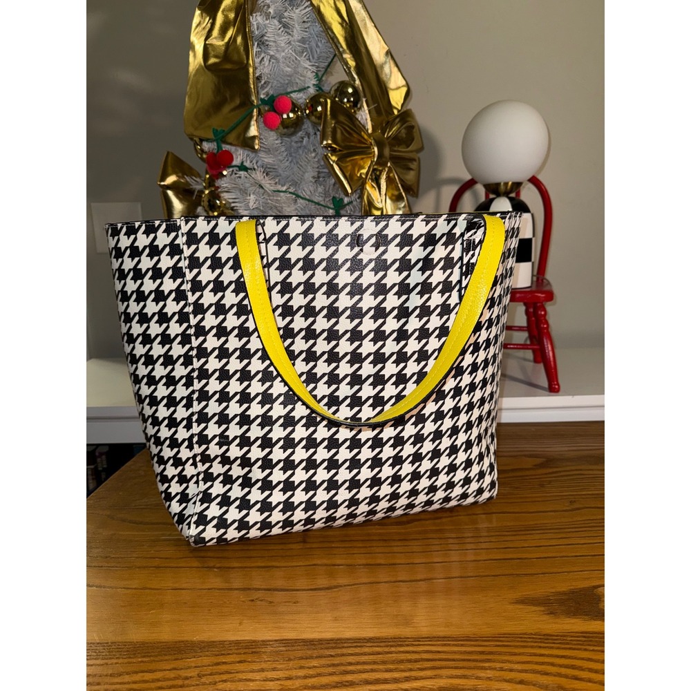 Classic Houndstooth Tote Bag Bold Yellow Trim Everyday Style‎